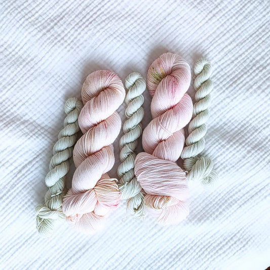 Sakura (Cherry Blossom) x Pistachio Sock Set